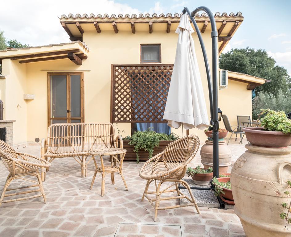 B&B Cantico Delle Creature Assisi Eksteriør billede